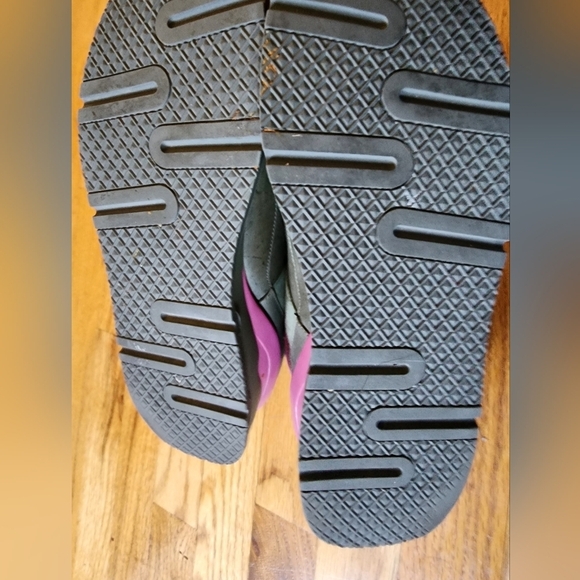 Jeffrey Campbell Retro Kicks  Maryjane Sneaker Size 8 Olive Brown Pink Sporty - Picture 2 of 12